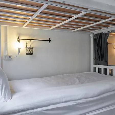 G5 Hostel